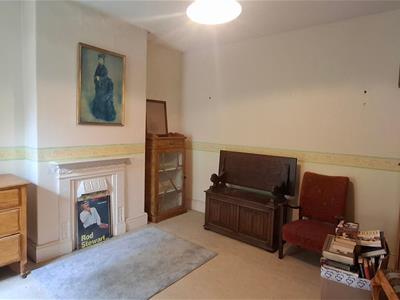 Picture 19